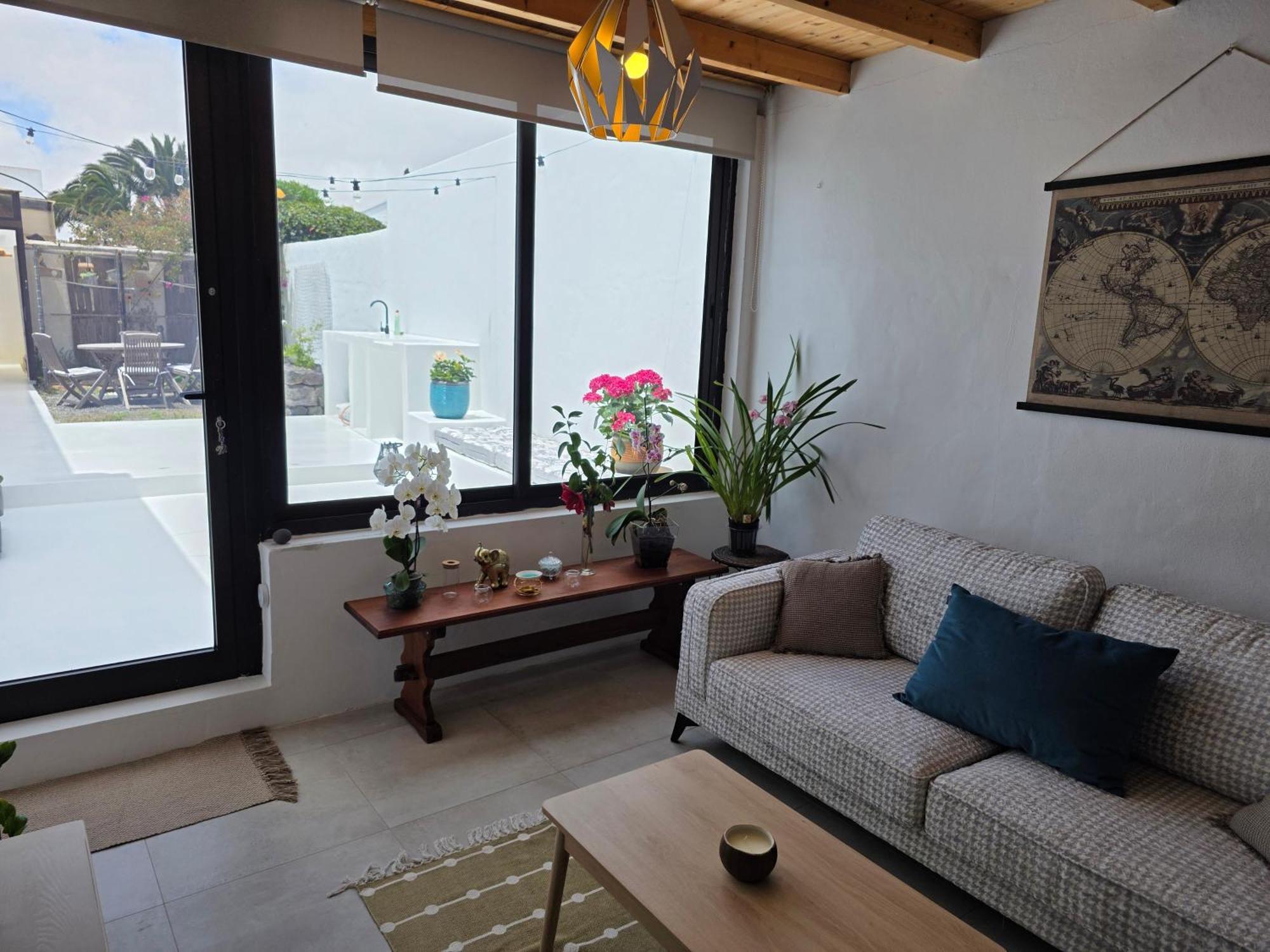 Alunita & Pirita, Habitacion Con Jardin, Terraza Y Wifi En Zona Tranquila Y Centrica Nazaret Room photo
